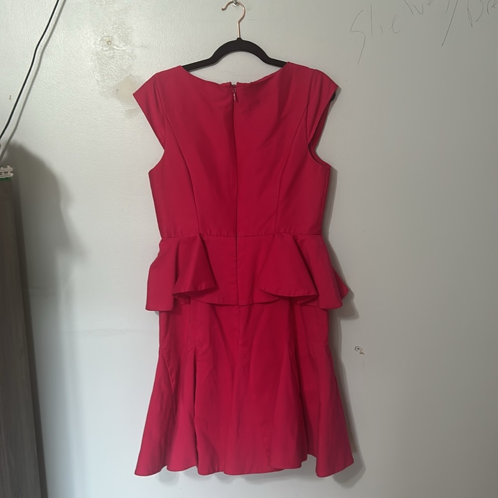 Halston Heritage Fuchsia Peplum Midi Dress - Picture 4 of 5
